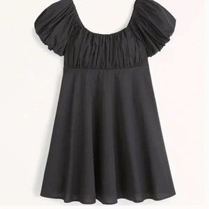 NWT Abercrombie Ruched Puff Sleeve Mini Dress - Black; Size Small.
